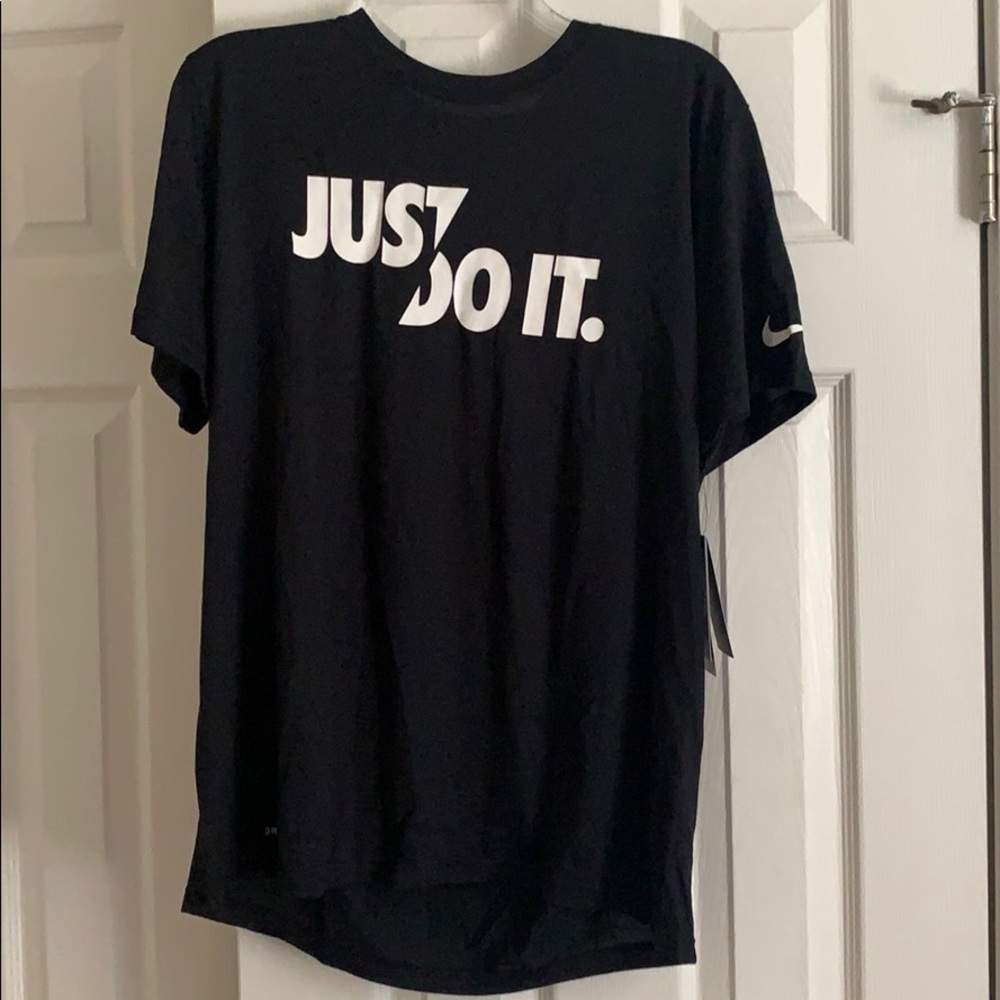 Men’s Nike t shirt size large